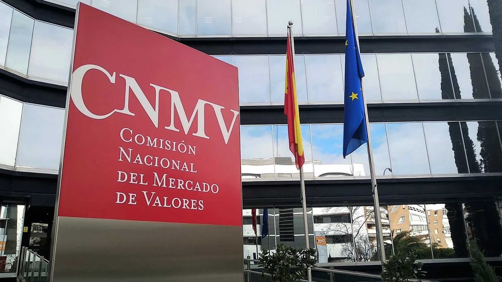 Economía/Finanzas.- La CNMV avisa de 13 'chiringuitos financieros' en Países Bajos y Alemania