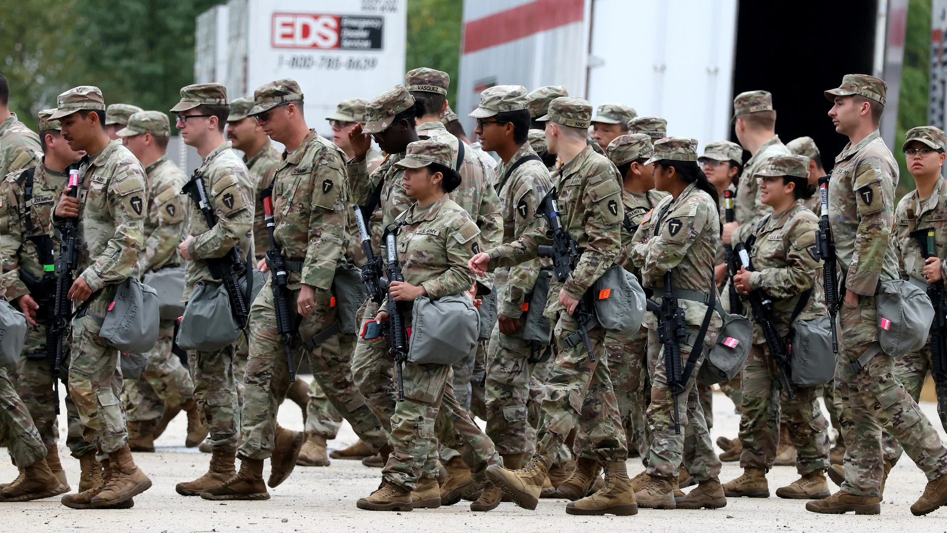 October 7, 2025, Elwood, Il, USA: Members of the Texas National Guard assemble in Elwood, Illinois, at the Army Reserve Training Center in the southwest suburb of Chicago, on Tuesday, Oct. 7. 2025. Europa Press/Contacto/Brian Cassella 07/10/2025 ONLY FOR USE IN SPAIN