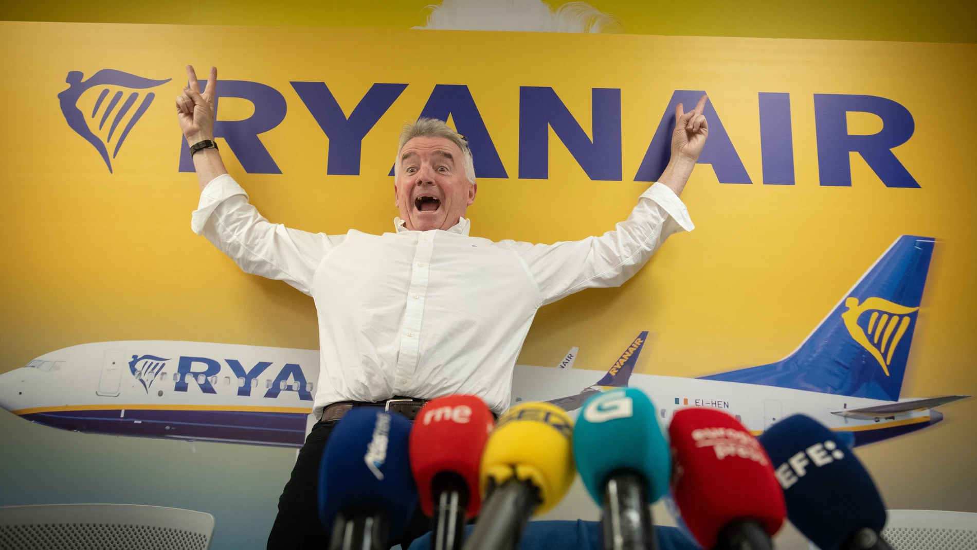 El consejero delegado de Ryanair, Michael O'Leary, ofrece una rueda de prensa en la sede de Ryanair, a 8 de octubre de 2025, en Madrid (España). Ryanair ha recortado 1,2 millones de asientos ofertados en los aeropuertos regionales de España en protesta por las "altas tasas" que Aena mantiene en estas instalaciones, lo que supondrá la supresión total de los vuelos con origen o destino en el aeropuerto de Asturias. 08 OCTUBRE 2025 Fernando Sánchez / Europa Press 08/10/2025