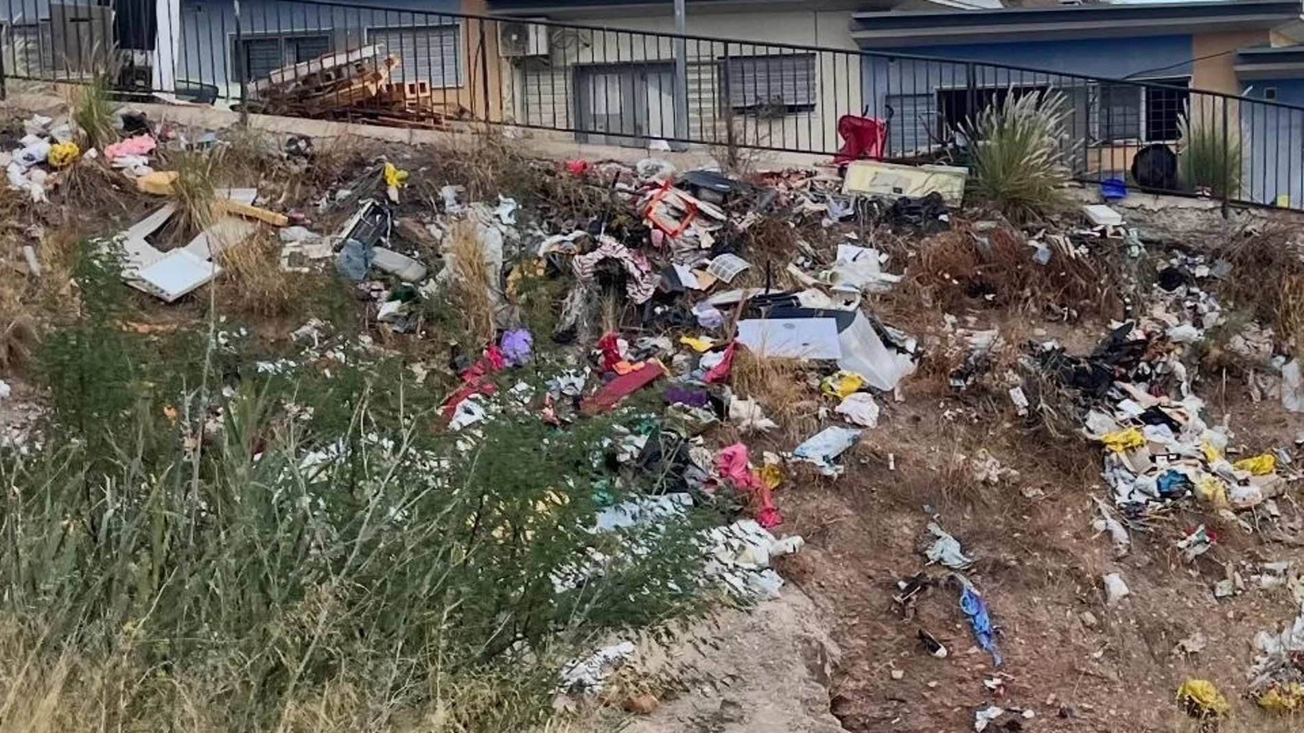 PSOE Murcia vuelve a exigir la limpieza urgente de tramos urbanos de ramblas de la zona norte por la previsión de lluvia