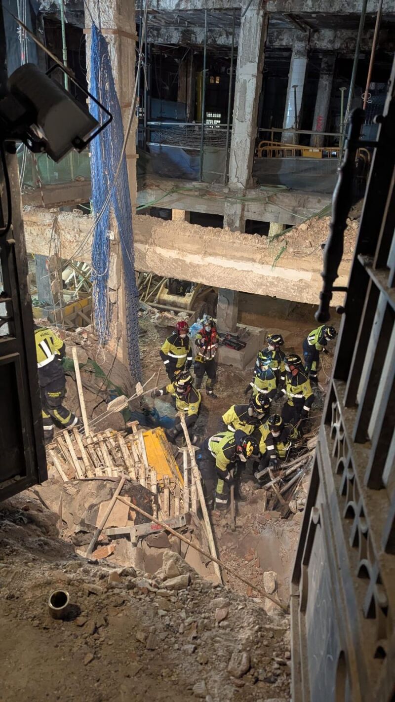 Labores en el edificio de la calle Hileras