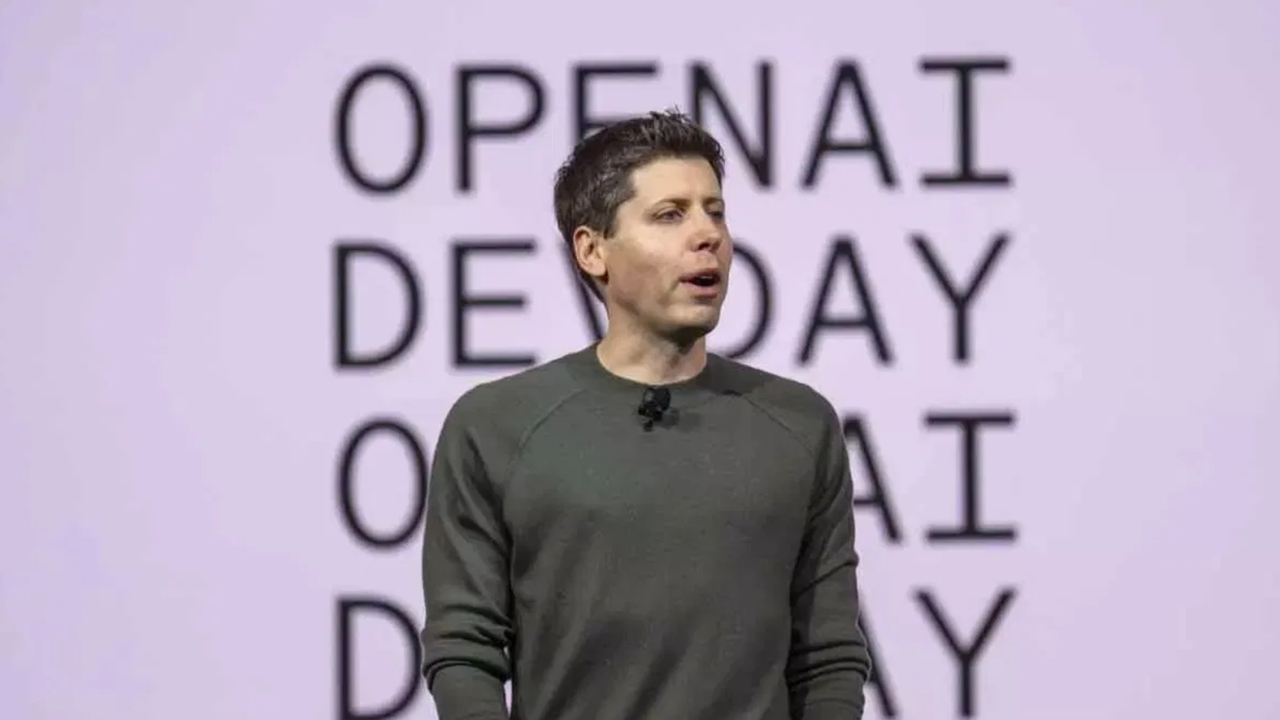 Sam Altman, CEO de OpenAI, hace saltar las alarmas sobre una futura crisis: "Habrá auges y caídas"