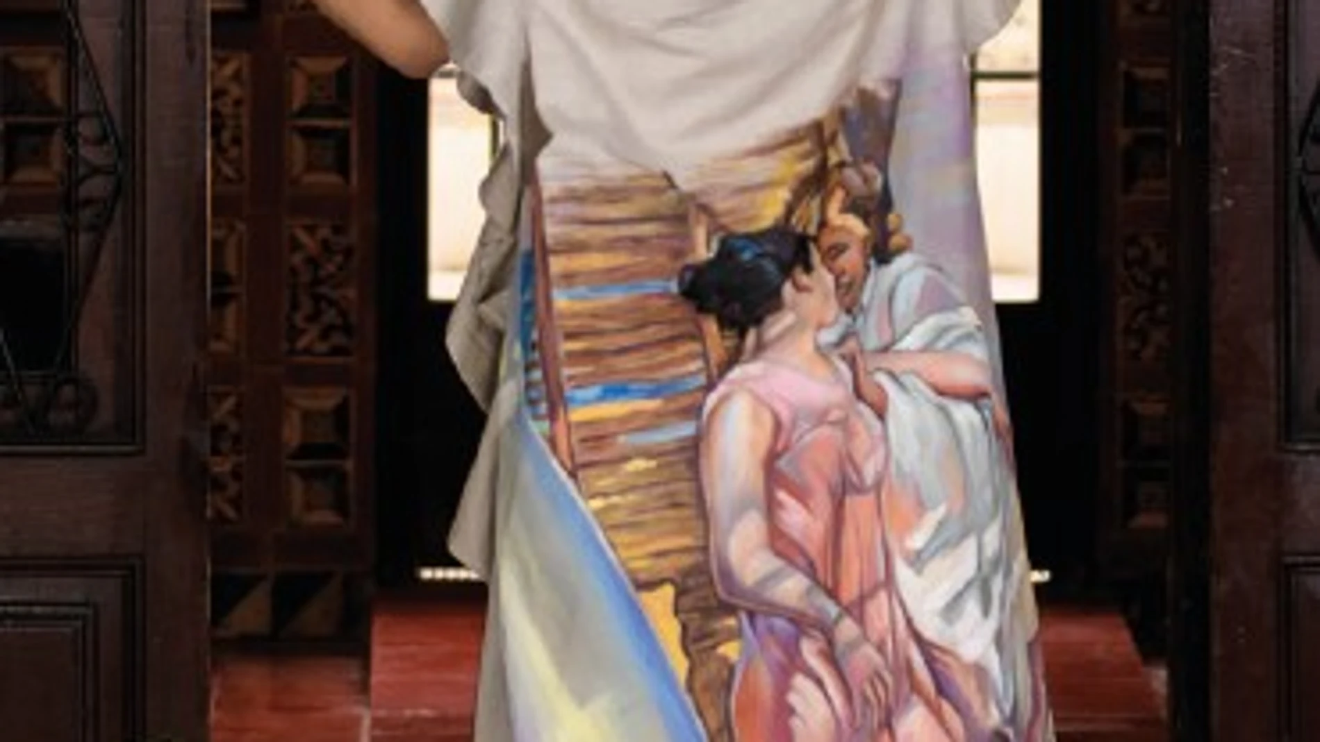 Detalle de una de las obras de Joaquín Sorolla en un traje de la exposición de Alicante