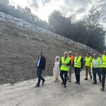 El director general de Carreteras e Infraestructuras, Jesús Puerta, durante su visita a las obras de la BU-550