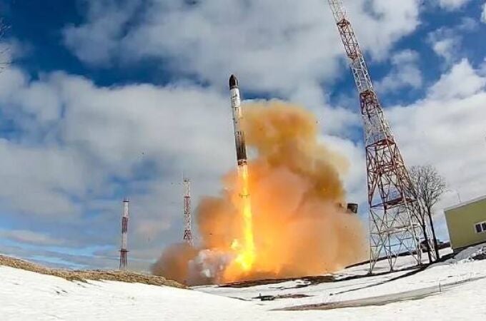 Prueba de lanzamiento de un RS-28 Sarmat (Satan II).