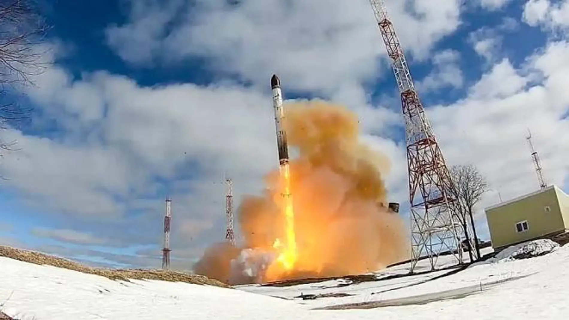 Prueba de lanzamiento de un RS-28 Sarmat (Satan II).