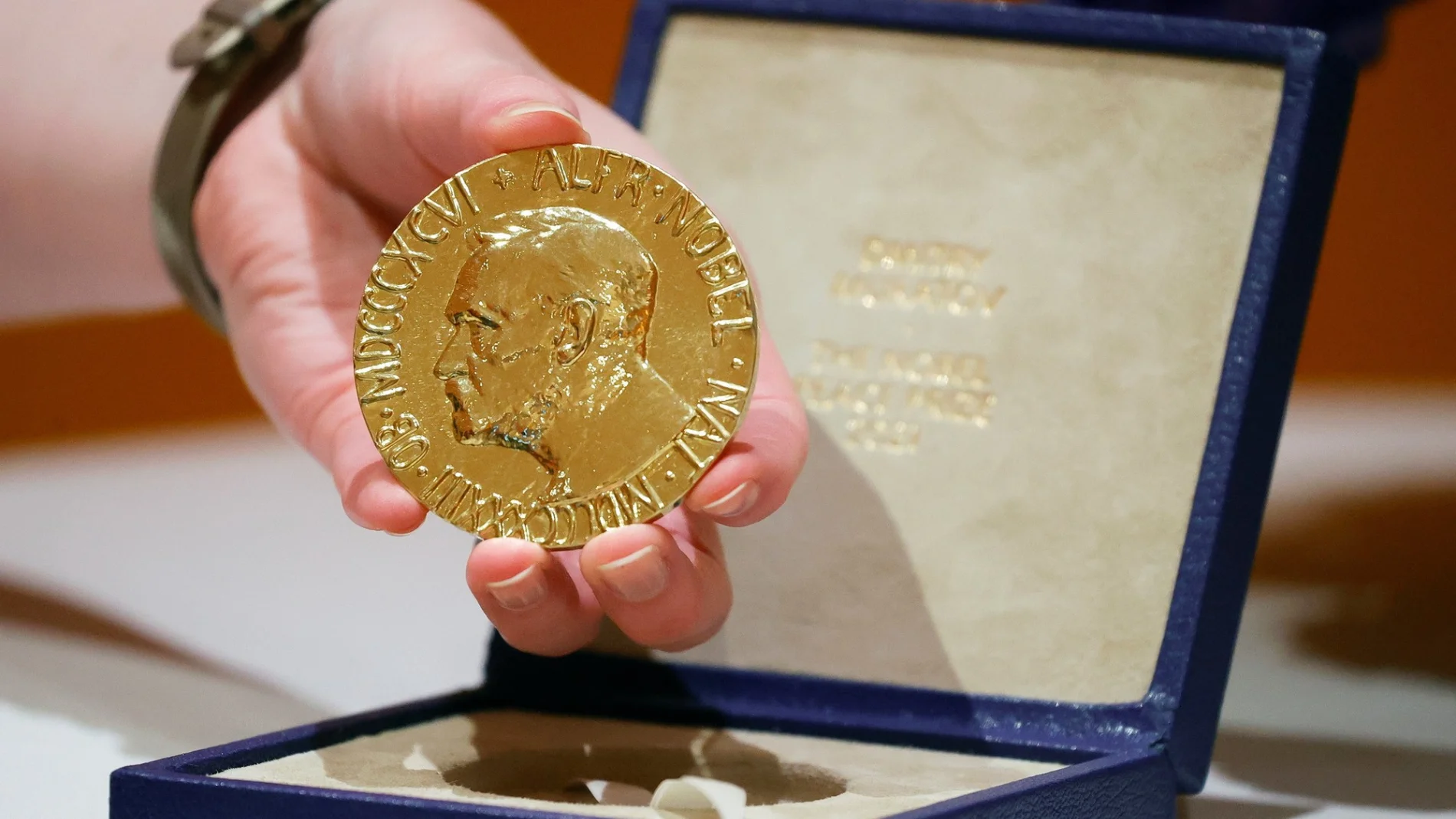 ¿A qué hora se sabrá quién gana el Nobel de la Paz?