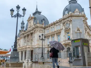 MURCIA.-La Comunidad suspende este viernes las clases en el Campo de Cartagena y Mazarrón ante el aviso rojo por lluvias MURCIA.-La Comunidad suspende este viernes las clases en el Campo de Cartagena y Mazarrón ante el aviso rojo por lluvias