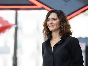 Look de Ayuso. Look de Ayuso.