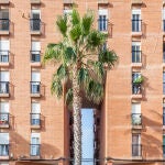 La Generalitat instala 300 alarmas anti-okupas en viviendas públicas La Generalitat instala 300 alarmas anti-okupas en viviendas públicas