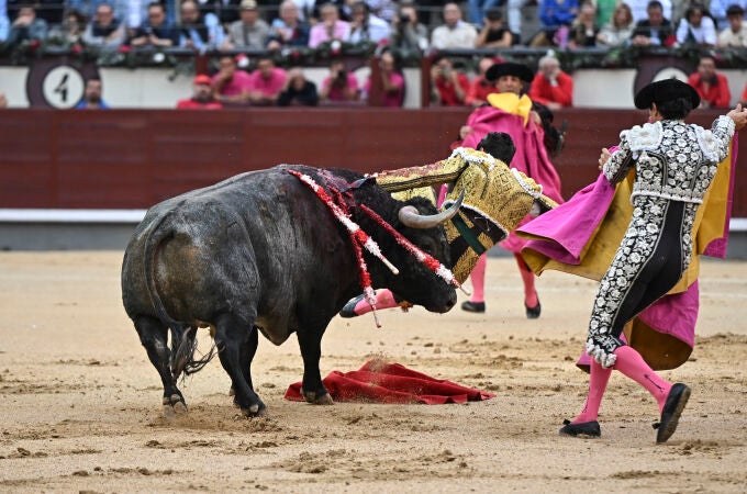 Séptimo festejo de la Feria de Otoño en la plaza de toros de Las Ventas