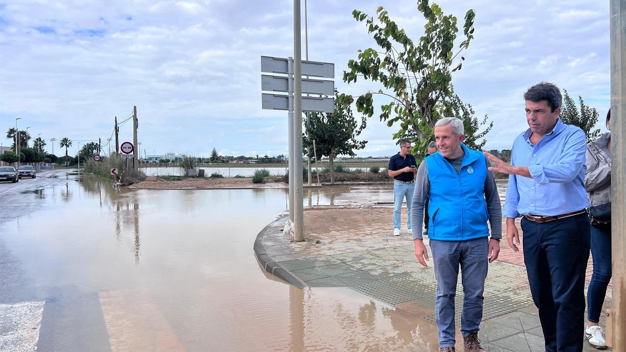 Mazón visita Pilar de la Horadada tras las lluvias