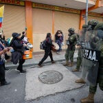 Sectores sociales protestan contra el Gobierno de Noboa