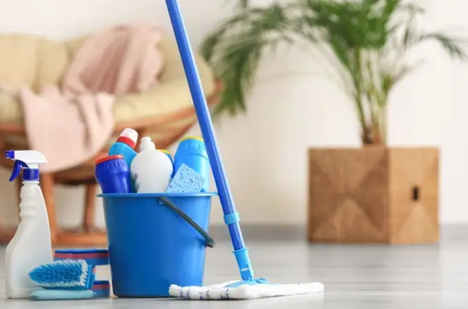 Estos son los ocho errores de limpieza que hacen que tu casa esté más sucia, según los expertos Estos son los ocho errores de limpieza que hacen que tu casa esté más sucia, según los expertos