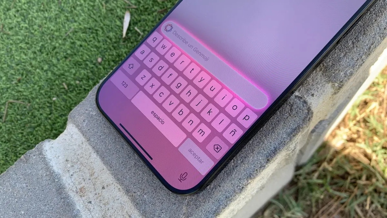 Apple habría tomado dos importantes decisiones que podrían marcar el futuro de la compañía en materia de IA