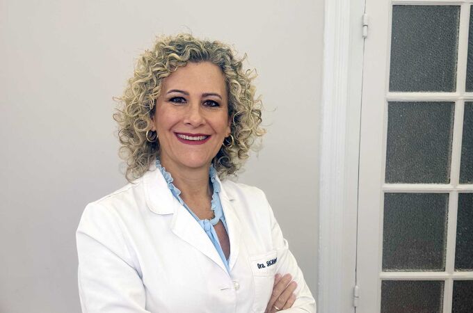 Dra. Cristina Sacramento, especialista en cirugía de columna