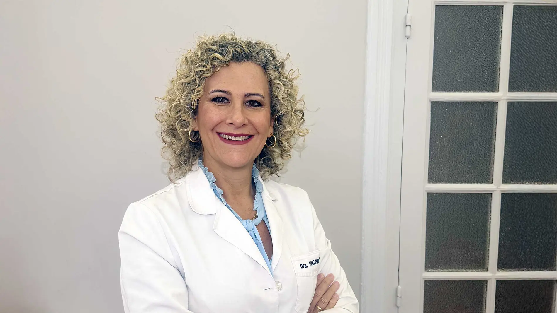 Dra. Cristina Sacramento, especialista en cirugía de columna
