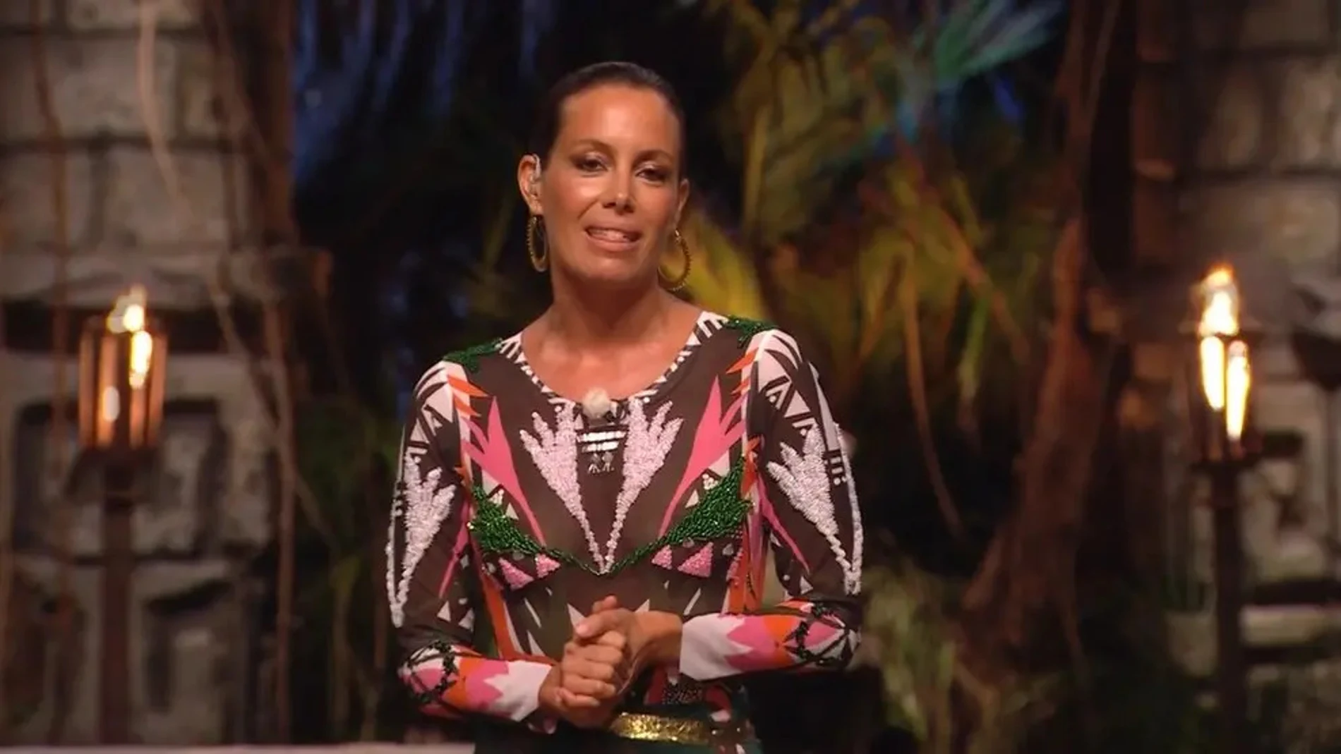 Laura Madrueño durante la conexión con la palapa de 'Supervivientes: All Stars'