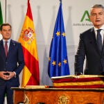 Moreno y Sanz, durante la toma de posesión del consejero de Sanidad