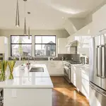 Los electrodomésticos de acero inoxidable tienen los días contados: este será el color tendencia en las cocinas de 2026