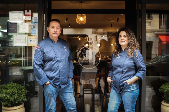 Damián Ríos y Esther Llano.