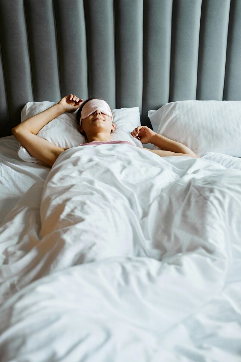 Mujer durmiendo.