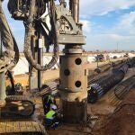 Trabajos para la estructura del viaducto de la Línea 3 Norte del Metro de Sevilla sobre la SE-20