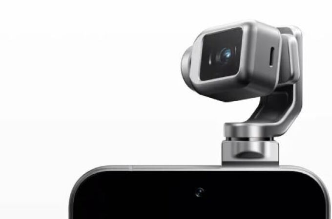 Honor presenta un 'Robot Phone' con una cámara con brazo extensible que se pliega dentro del móvil.