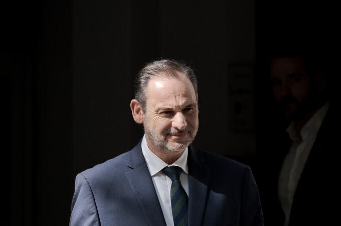 Ábalos llega al Supremo a una cita clave en la que se arriesga a perder la libertad