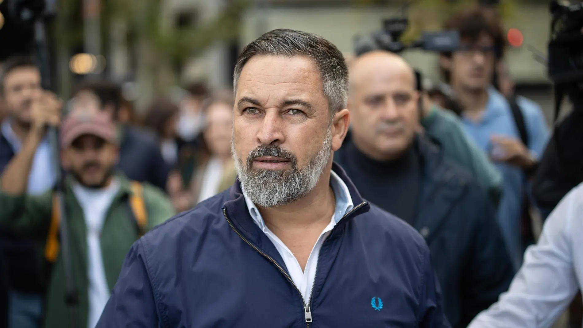 AMP.- La Fiscalía archiva la denuncia de los Comuns contra Abascal por Torre Pacheco al no ver incitación al odio
