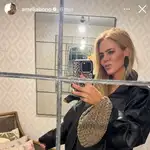 Amelia Bono con la cazadora de Zara.