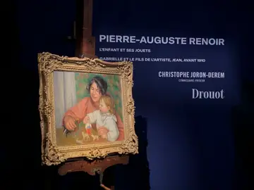 Renoir regresa al mercado con un retrato familiar conservado intacto desde antes de 1910 PARÍS, 16/10/2025.- Retrato 'El niño y sus juguetes', de Pierre-Auguste Renoir, que representa a su hijo Jean junto a su niñera Gabrielle Renard, conservado intacto en la misma familia desde antes de 1910 y valorado en entre 1 y 1,5 millones de euros, que será subastado el próximo 25 de noviembre en la casa Drouot de París. EFE/ Isabel Rodríguez Ramiro