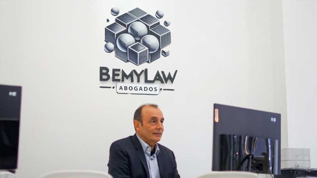 “No somos un despacho que se adapta a la tecnología; somos tecnología aplicada al derecho”