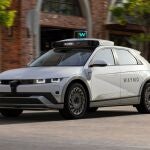 Taxi autónomo de Waymo basado en un coche de Hyundai