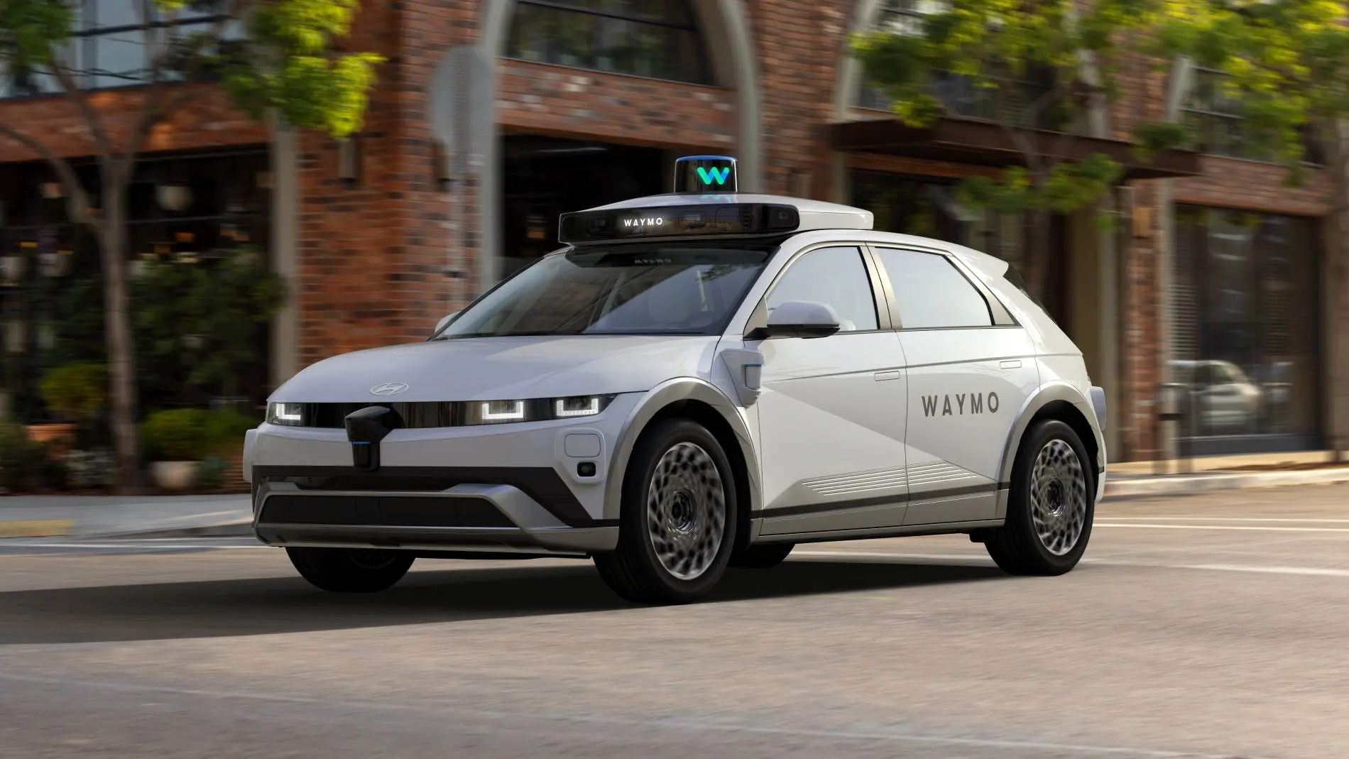 Taxi autónomo de Waymo basado en un coche de Hyundai