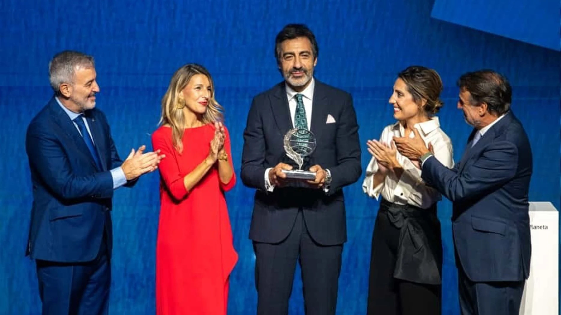 MADRID.-AMP.- Juan del Val gana el Premio Planeta 2025 con 'Vera, una historia de amor'