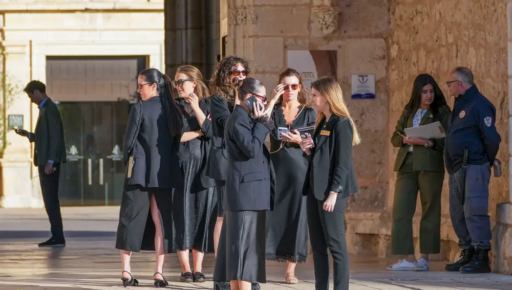 Todo listo para la boda de la hija de Antonio Banderas y Melanie Griffith en Valladolid