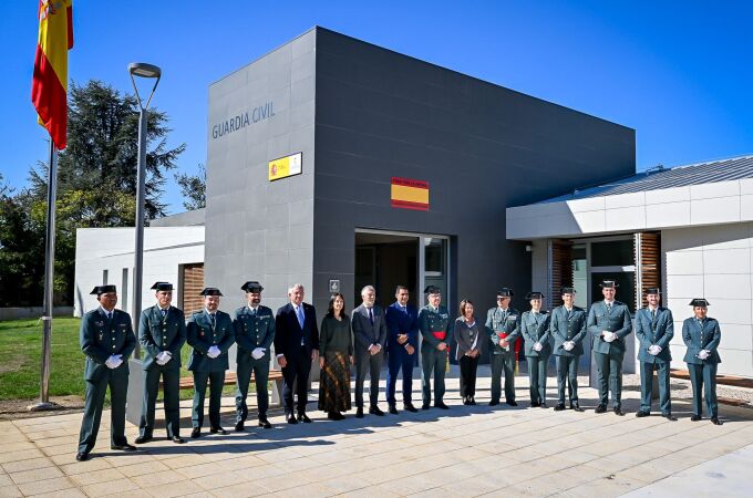 El ministro de Interior, Fernando Grande-Marlaska, inaugura el nuevo cuartel de la Guardia Civil de Villasana de Mena