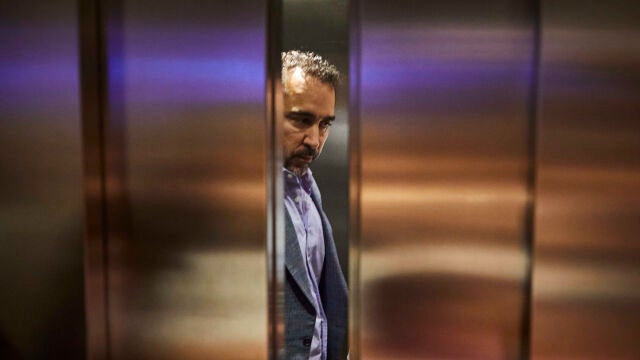 Aldama irrumpe por sorpresa en medio de la comparecencia de la exmilitante socialista Leire Díez,