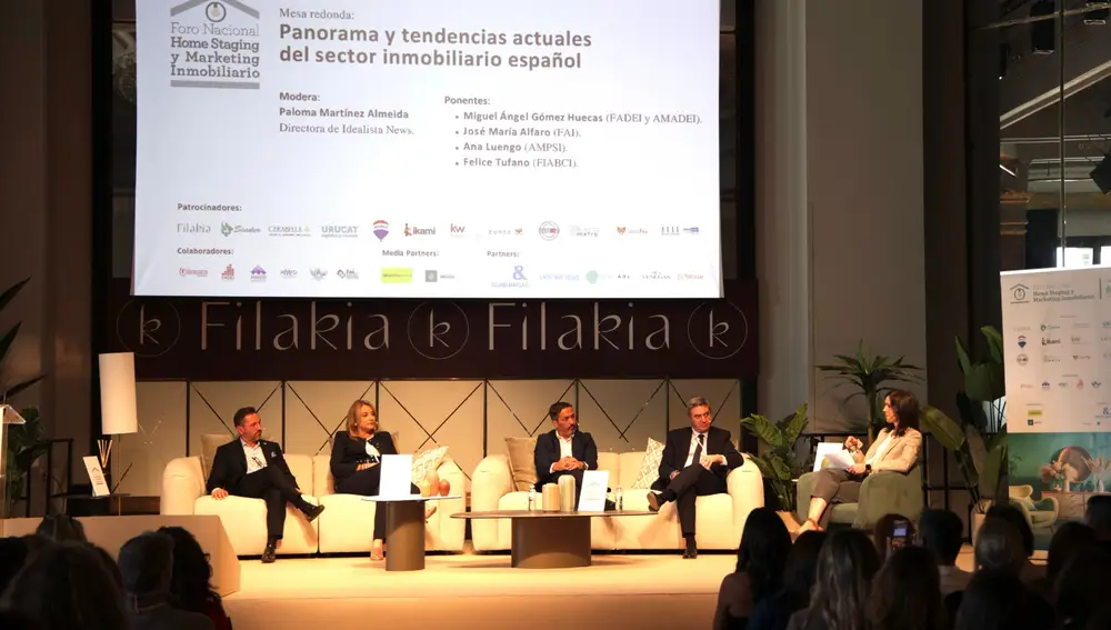 Mesa redonda “Panorama y tendencias actuales del sector inmobiliario español”
