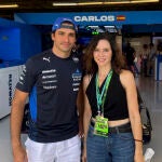 Ayuso en Austin, Taxas. En la imagen con Carlos Sainz