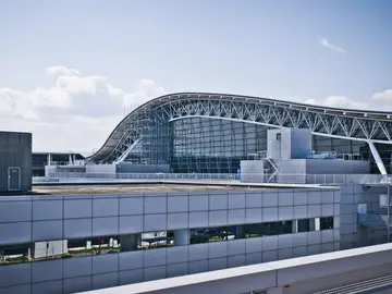 Los aeropuertos más peligrosos del mundo tienen una dificultad complicada para cualquier avión que trate de aterrizar debido a diversos motivos Los aeropuertos más peligrosos del mundo tienen una dificultad complicada para cualquier avión que trate de aterrizar debido a diversos motivos