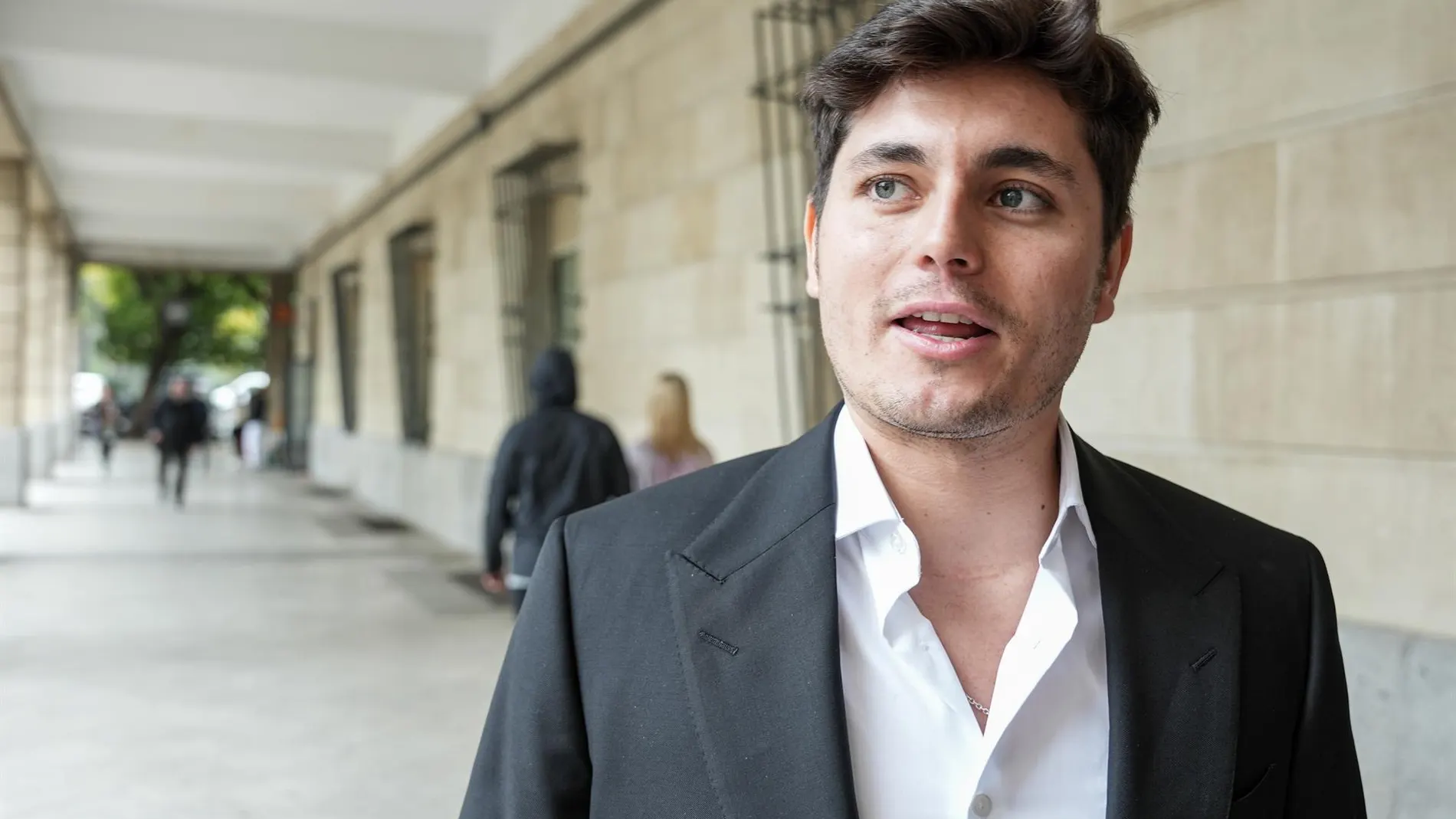 La UGR advierte que no hay autorizado ningún acto de Vito Quiles para el miércoles en Derecho