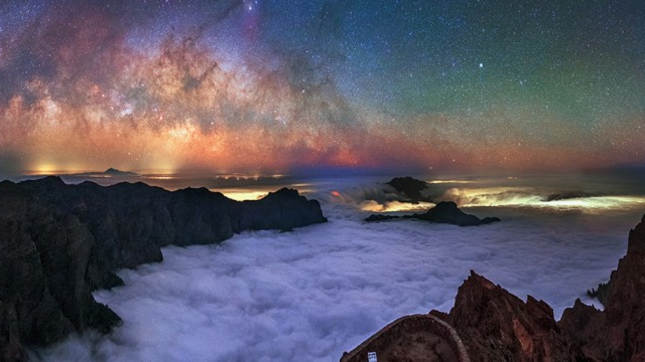 Dos cometas y tres planetas compartirán protagonismo en el cielo nocturno de Canarias: cuándo y cómo verlos