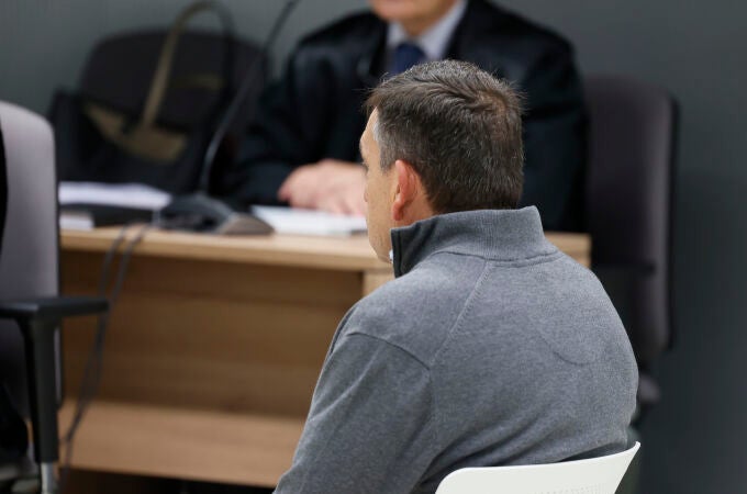 Comienza el juicio contra un hombre acusado de asesinar a su mujer en la Audiencia Provincial de Logroño