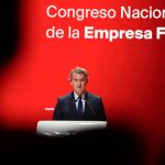 Alberto Núñez Feijóo, este lunes en Burgos, durante su intervención en el Congreso Nacional de la Empresa Familiar