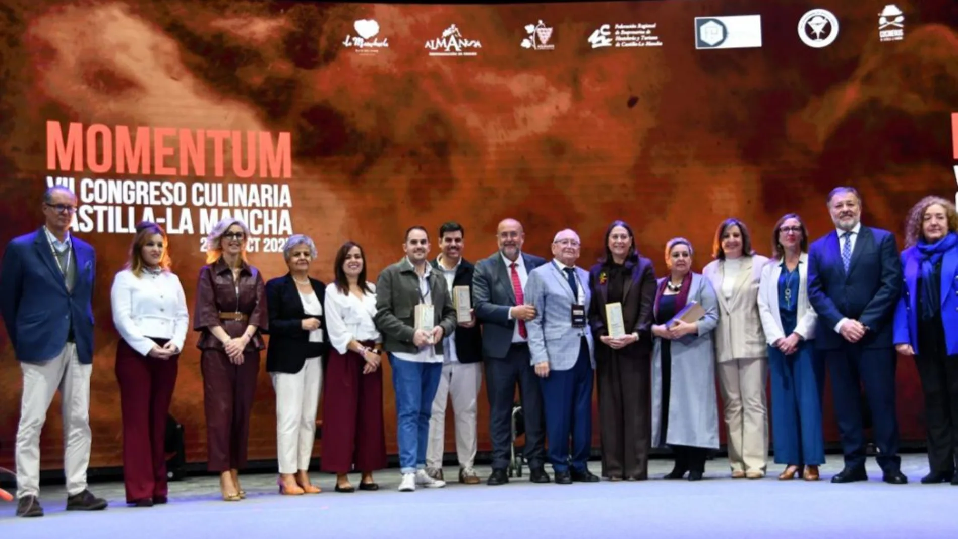 El vicepresidente primero del Gobierno regional y la consejera de Economía, Empresas y Empleo en la VII edición del Congreso Culinaria en Cuenca