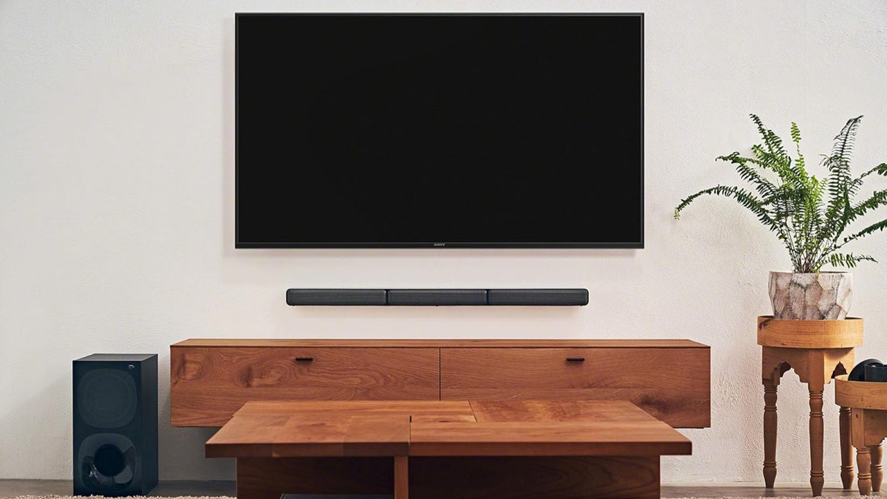 Transforma tu salón en una sala de cine con esta barra de sonido Sony que está rebajada 100 euros