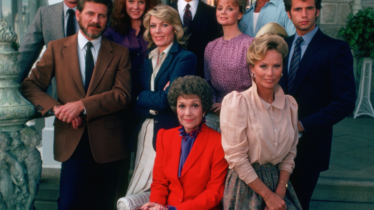 "Falcon Crest": Ya no se lleva ser más malo que Ángela Channing