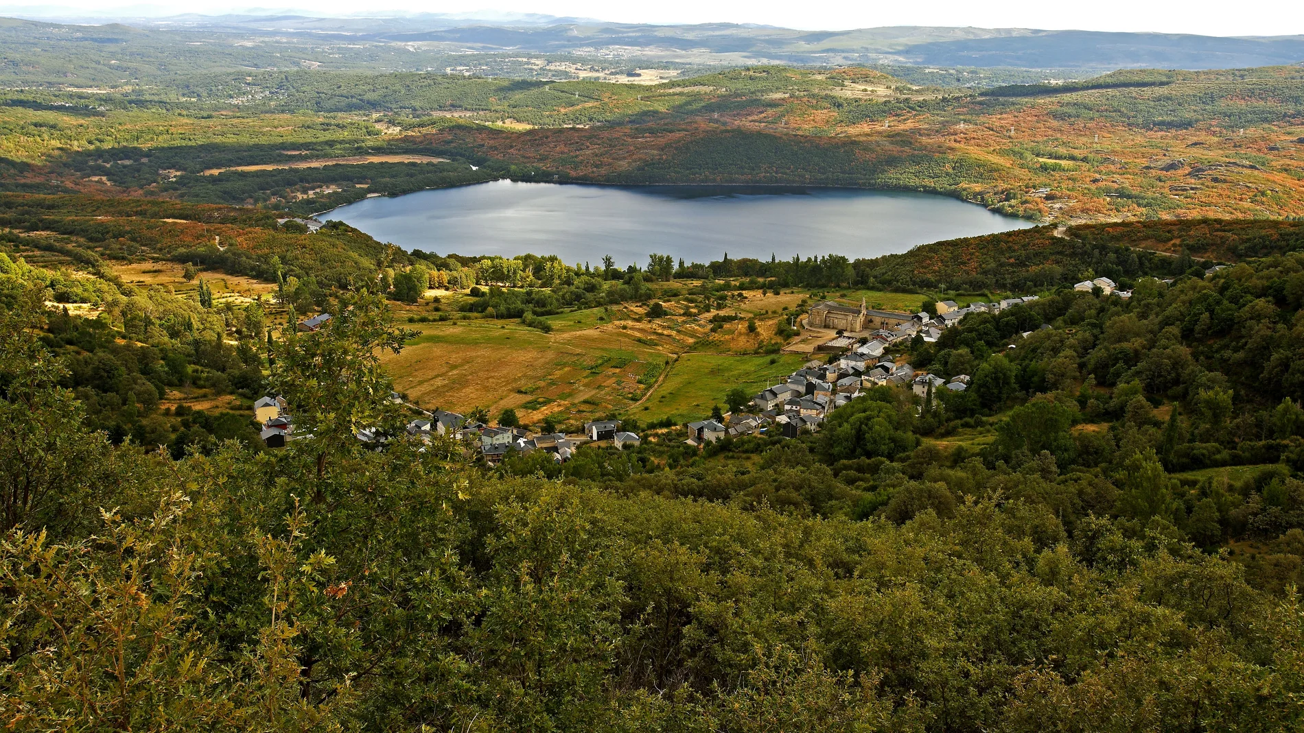 Panorámica del Lago de Sanabria